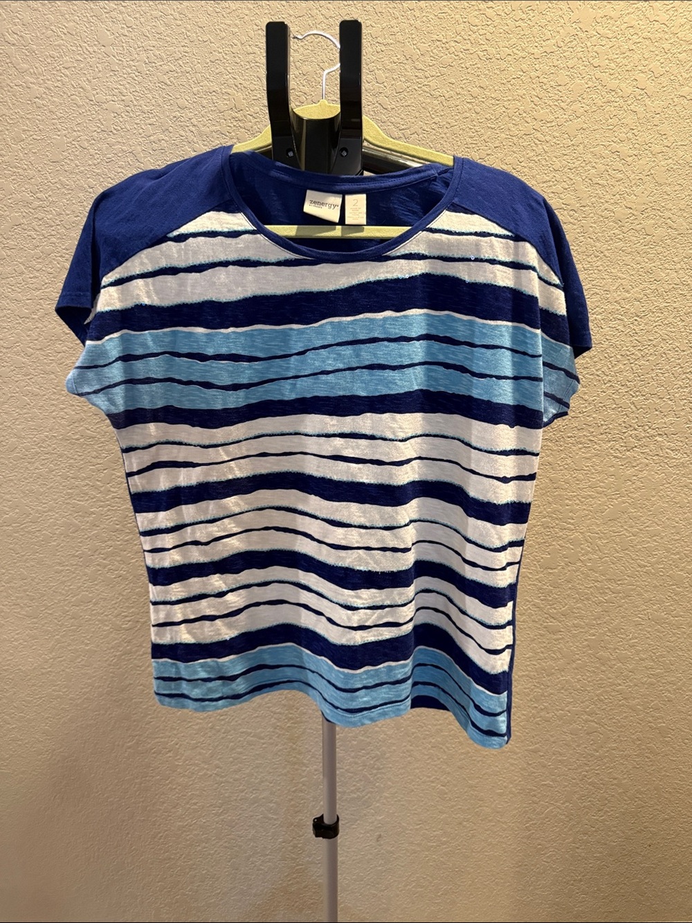 Chico's Short-Sleeve Striped Tee in Navy, Light Blue & White sequin top. Size 2